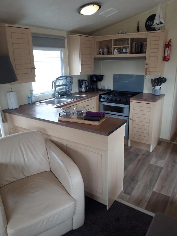 Ús twadde plakje op vakantiepark bergumermeer Suameer Buitenkant foto